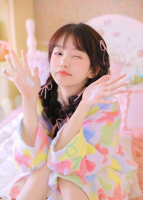 吃瓜吴佳怡视频大全下载,揭秘热门话题背后的精彩瞬间