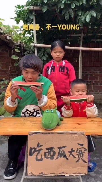 吃瓜喝酒搞笑视频,笑料横生！吃瓜喝酒搞笑视频大盘点